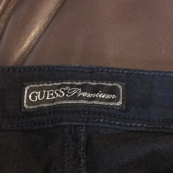 GUESS Mid Rise Authentic Flare Black Jeans - Picture 5 of 6